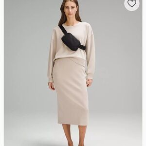 NWT Lululemon everywhere belt bag black